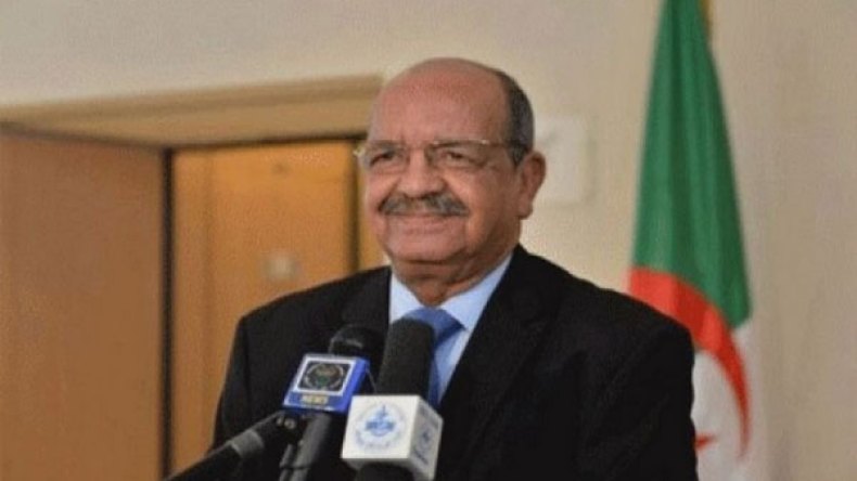 مساهل بنواكشوط حاملا رسالة بوتفليقة الى نظيره الموريتاني