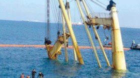 إطارات شركة لاكنان يعتبرون غرق سفينة بشار قضاء وقدر