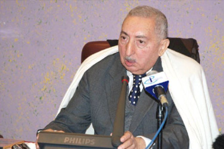 Le moudjahid et ancien ministre Lamine Bechichi s’éteint à l’âge de 93 ans