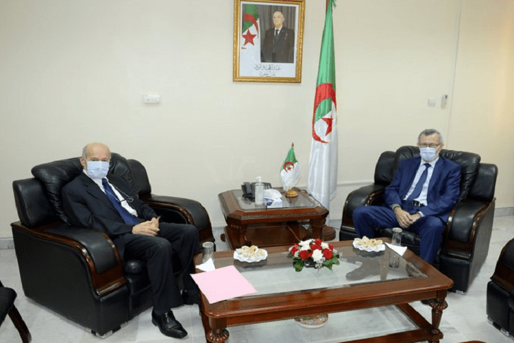 Belhimer reçoit Issad Rebrab