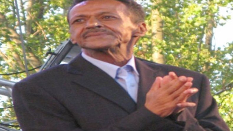 مهرجان الأغنية الوهرانية يهين أرملة بوثلجة المقعدة