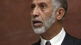 الحكومة ترفض دعم أسعار الزيت والبقول الجافة وتكتفي بالشعير وماء البحر