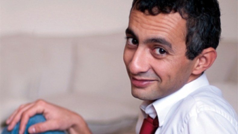 ترحيل ناشط مغربي بعد ضبطه في مسيرات الحراك