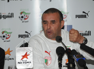 National team coach Benchikha to call up new players ahead of Algeria-Tunisia friendly match