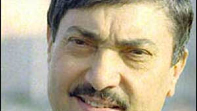 قيادات من تيار بن فليس تعلن عن لقاء مع بلخادم اليوم