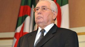 Bensalah souhaite qu’il soit mis fin à son mandat à la tête du Sénat