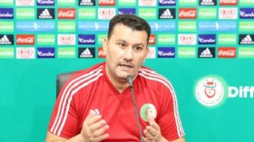 صابر بن سماعين: “لم تكن هناك نية طيبة في اختيار ملعب زويتن”