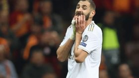 Benzema regrette-t-il son choix de jouer en équipe de France?