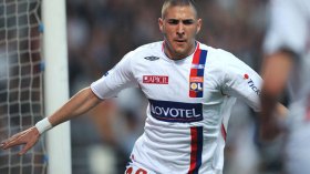Benzema aux côtés de Slimani et Benlamri?