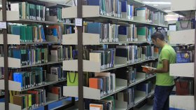 فتح المكتبات إلى الثامنة ليلا “إجباري” بجميع الجامعات