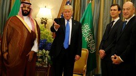 بن سلمان “يأمر” عباس بقبول خطة كوشنر للسلام