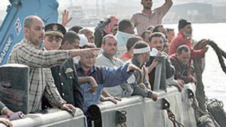 النائب العام يطعن في الحكم ببراءة المتهمين في قضية العبارة الغارقة بمصر