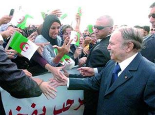 Election présidentielle 2009 : “Bouteflika animera en personne des “meetings” à travers le pays”.