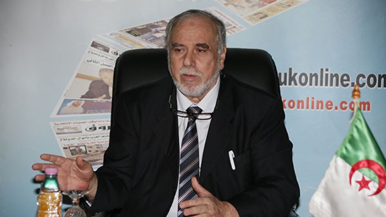 ترسيم منتدى المحضرين القضائيين كل 5 سنوات وإنشاء مدرسة الإجراءات