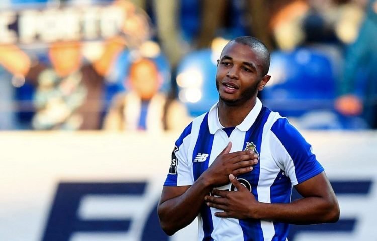 Brahimi dans le viseur de trois clubs européens
