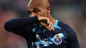 “براهيمي” يخسر بثلاثية مهينة!