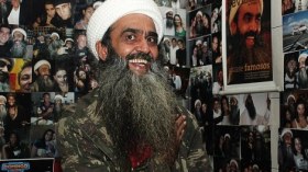 شبيه برازيلي لأسامة بن لادن يستثمر ملامح الشبه