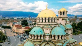 طرد دبلوماسي روسي متهّم بـ”التجسس”