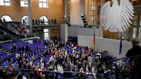 البرلمان الألماني يوافق على زواج المثليين