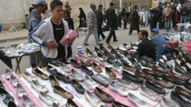 مستوردون أغرقوا السوق الجزائرية بأحذية مسببة للسرطان