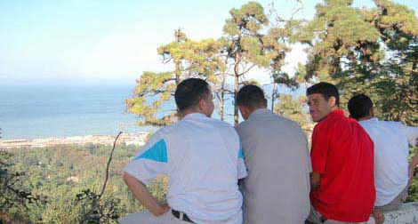 Thousands of jobless hired in manufacturing engines and cars