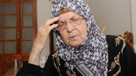 حضور شعبي كبير لتشييع “النا شريفة” إلى مثواها الأخير