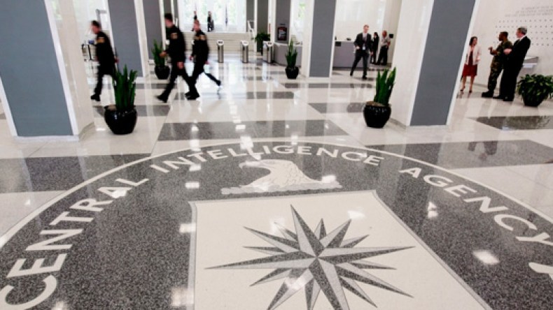 الجزائر رخصت لوكالة CIA باستخدام مطاراتها في عمليات استثنائية