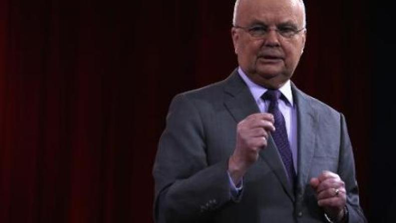 مدير سابق للسي آي أيه “غير مرتاح” للنفوذ الإيراني في العراق