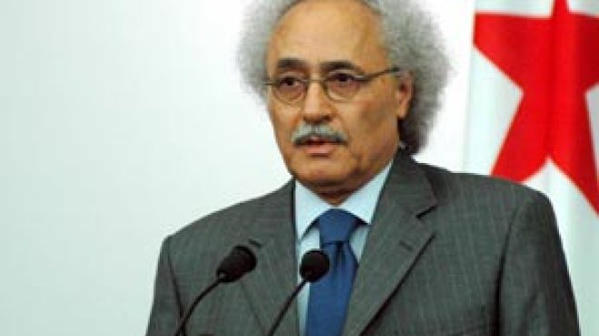 بوتفليقة مستعد لتعديل قوانين البلدية والولاية