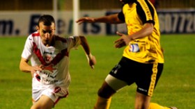 المغترب‭ ‬أوديرة‭ ‬يوقع‭ ‬لبلوزداد‭ ‬ومكحوت‭ ‬ضمن‭ ‬لائحة‭ ‬المسحرين