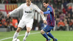 ميسي 2012 أفضل من رونالدو 2013