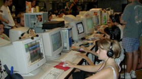 65 بالمائة من الشباب مدمنون على المواقع الإباحية