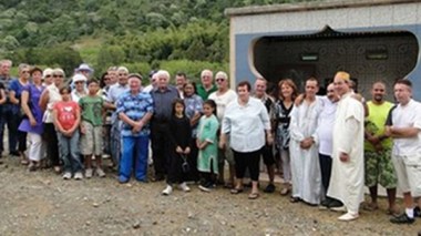 New Caledonia exiled families ask for the ancestors’ reconsideration