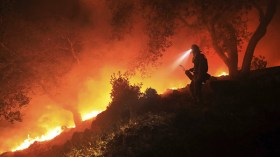 23 قتيلاً ومئات المفقودين في حرائق في كاليفورنيا