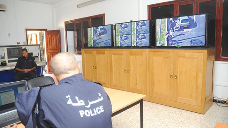 مدير الشرطة القضائية: تعميم الكاميرات لمراقبة الموقوفين