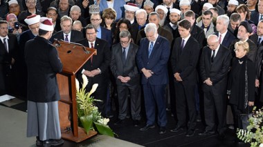 تشييع ضحايا اعتداء مسجد كيبيك