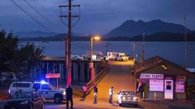 مقتل خمسة أشخاص في غرق سفينة سياحية كندية