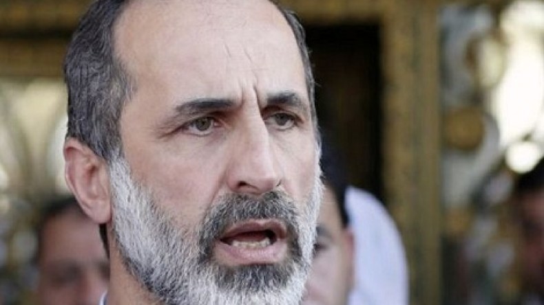الخطيب يجدد تقديم استقالته من رئاسة الائتلاف السوري المعارض