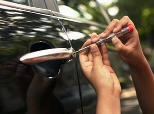 Luxurious cars stolen from Belgium and Italy for sale in Algeria