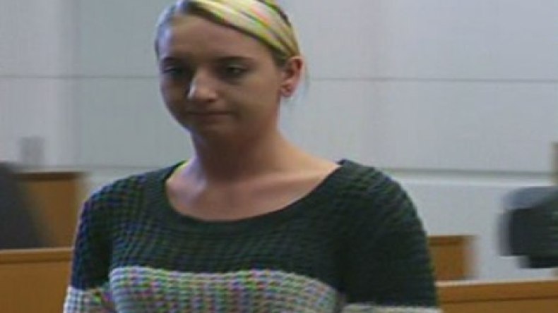 الحكم على أم أمريكية تركت رضيعها على سقف السيارة