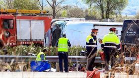 14 قتيلاً في حادث حافلة تنقل طلاباً أجانب في إسبانيا