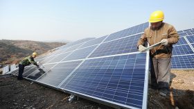 La plus grande centrale solaire d’Afrique à Béchar