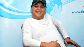 “تزعزع خاطري..” أغنيتي وليست للشاب مامي!!