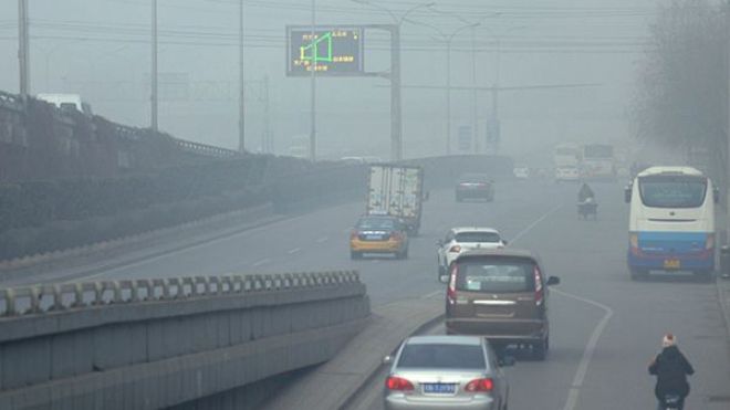 14 قتيلاً في حريق في حافلة في الصين