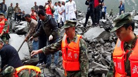 ستة قتلى وعشرات المفقودين في انهيار أرضي في الصين