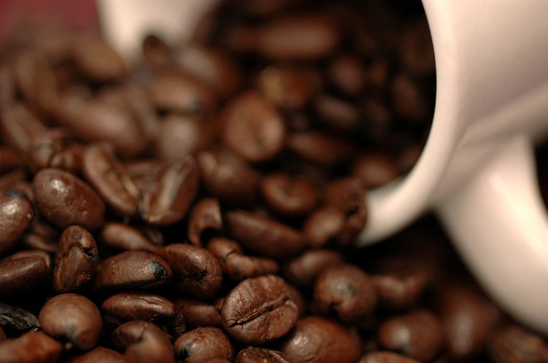 Algerians spend 211 mln dollars on coffee per year