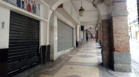 Plus de 3600 commerces fermés à Alger