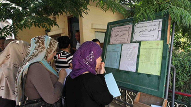 فوضى وطوابير بمديريات التربية للظفر بوظيفة