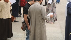 اليوم منع اللباس “السلفي” وغدا منع الحجاب!