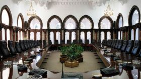 تعديل حكومي مرتقب.. بلخادم وأويحي أبرز المغادرين